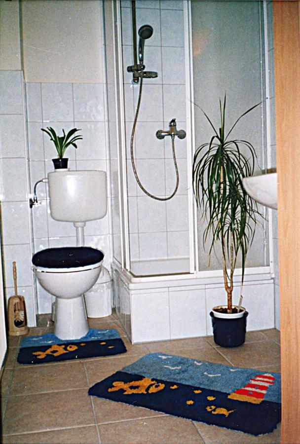 Ferienwohnungen "Marie" Mit Terrassen, Inclusive Park- Und Stellplaetze Am Haus, Mueritz-Strand Nur 700M, Altstadt 10Min, Ruhige Lage, Waren  Eksteriør bilde