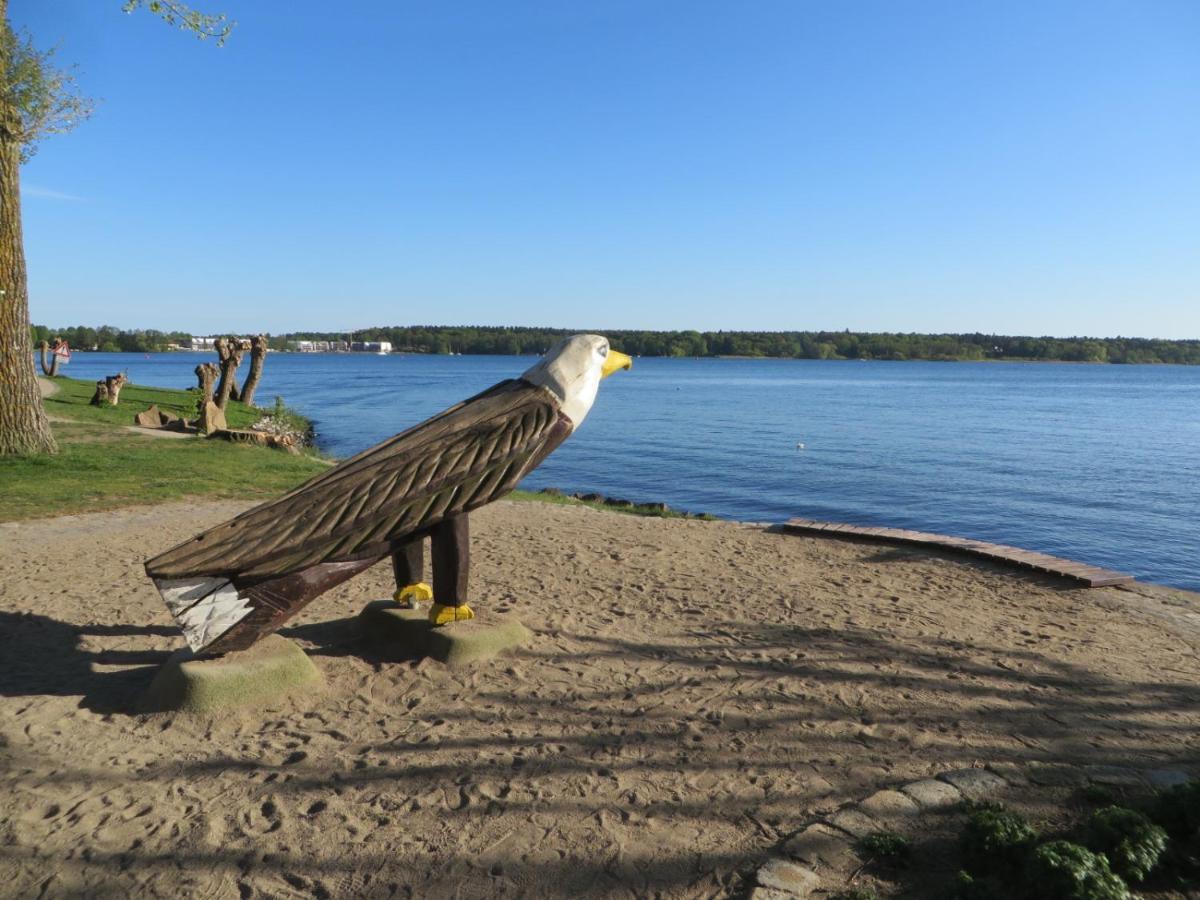 Ferienwohnungen "Marie" Mit Terrassen, Inclusive Park- Und Stellplaetze Am Haus, Mueritz-Strand Nur 700M, Altstadt 10Min, Ruhige Lage, Waren  Eksteriør bilde