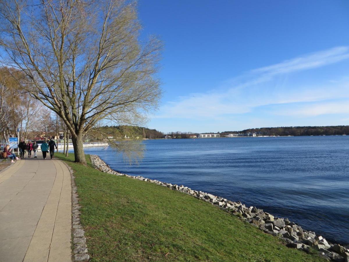 Ferienwohnungen "Marie" Mit Terrassen, Inclusive Park- Und Stellplaetze Am Haus, Mueritz-Strand Nur 700M, Altstadt 10Min, Ruhige Lage, Waren  Eksteriør bilde